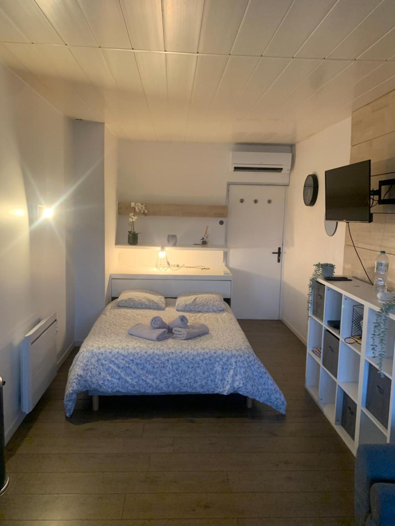Studio Cocooning Hauteur De Saint-Raphael #2 Exterior photo